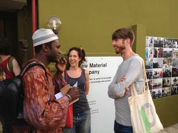 Artists Kan - Si (left), Mercedes Azpilicueta (middle) and Ian White ( right) in front of Raw Material Company in Dakar