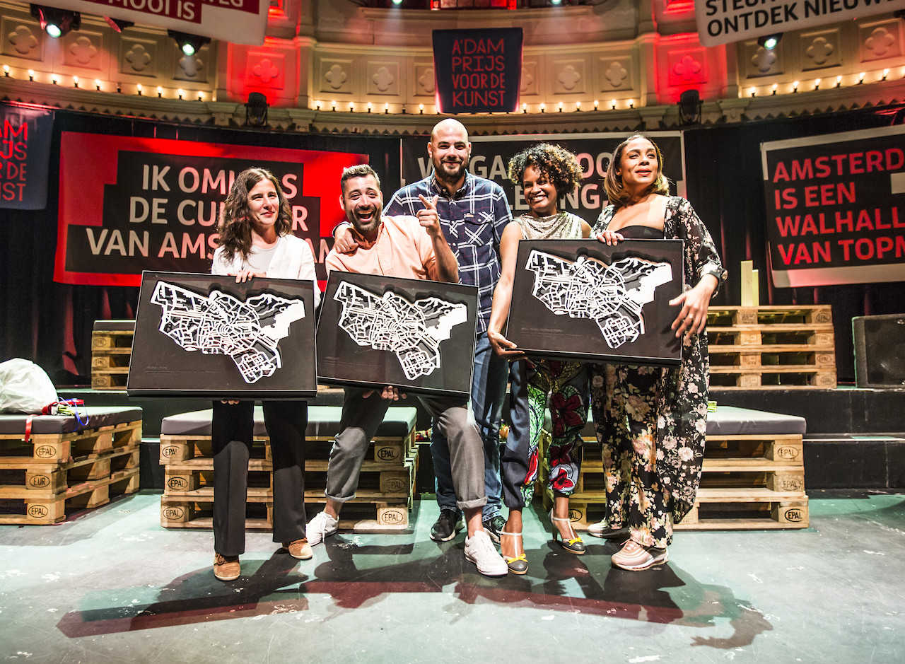  Home ›Fondsinitiatieven ›Amsterdamprijs voor de Kunst ›Winnaars Amsterdamprijs voor de Kunst 2017 bekend Winnaars Amsterdamprijs voor de Kunst 2017