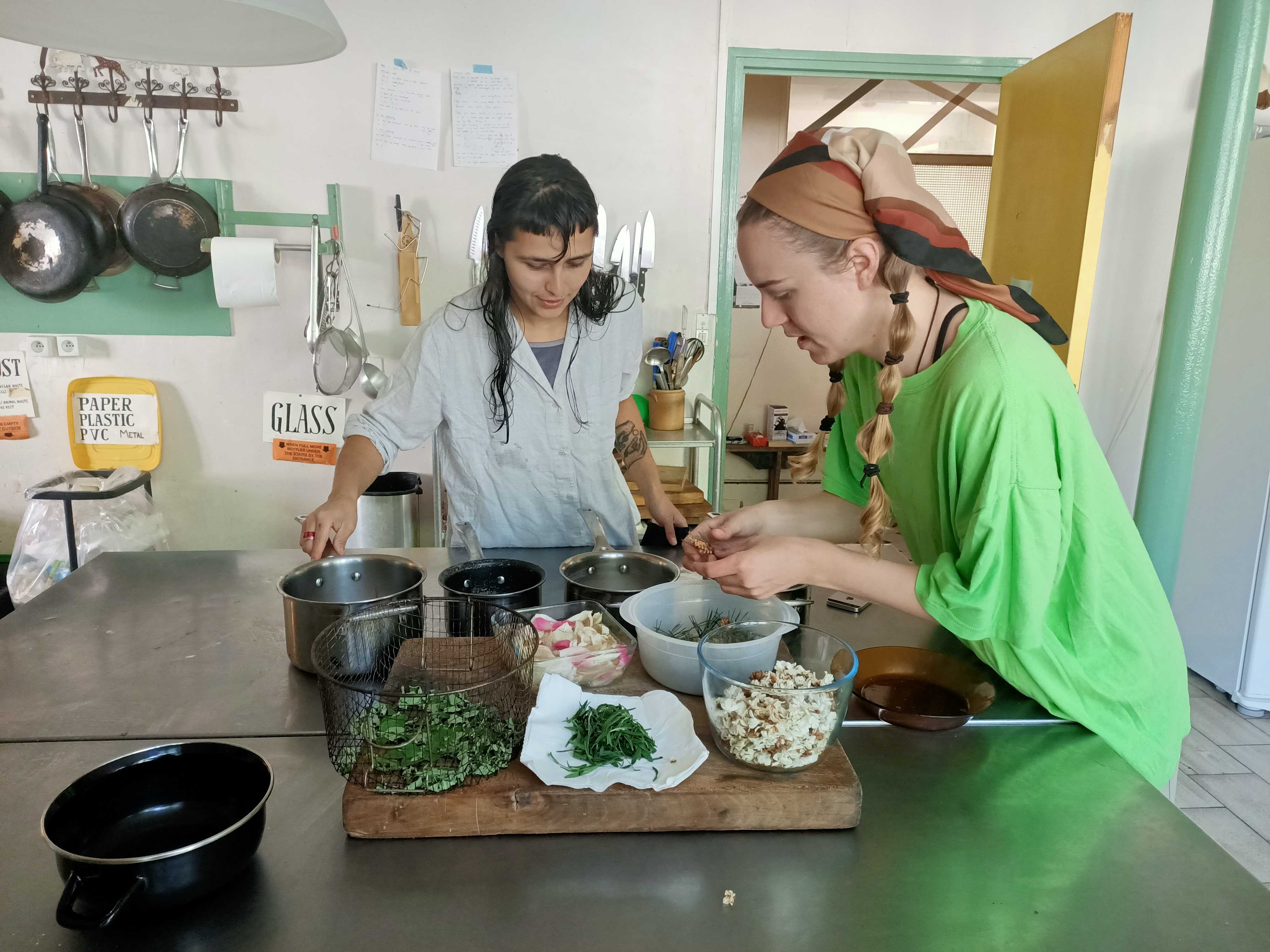 Alexandra  Martens Serrano & Emmeli Person preparing a syrup based on handpicked ingredients from the garden at PAF, St. erme. DAI Week June, 2022.