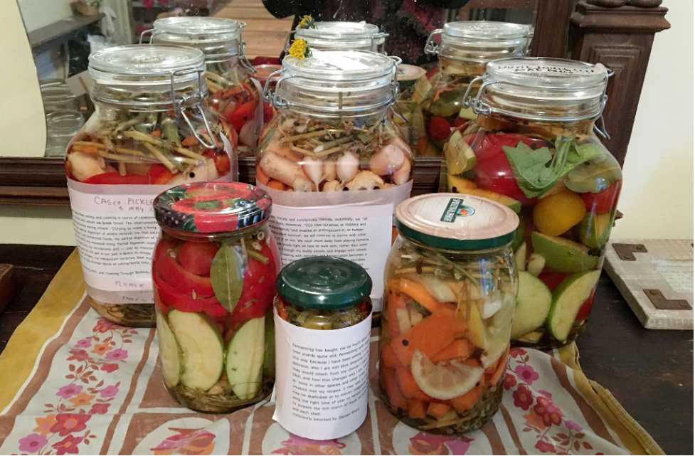Fermented greens - COOP Study group:  You fed me when I was hungry: Food Commons and Ecology of Belonging. PAF (St.Erme), May 2022.
