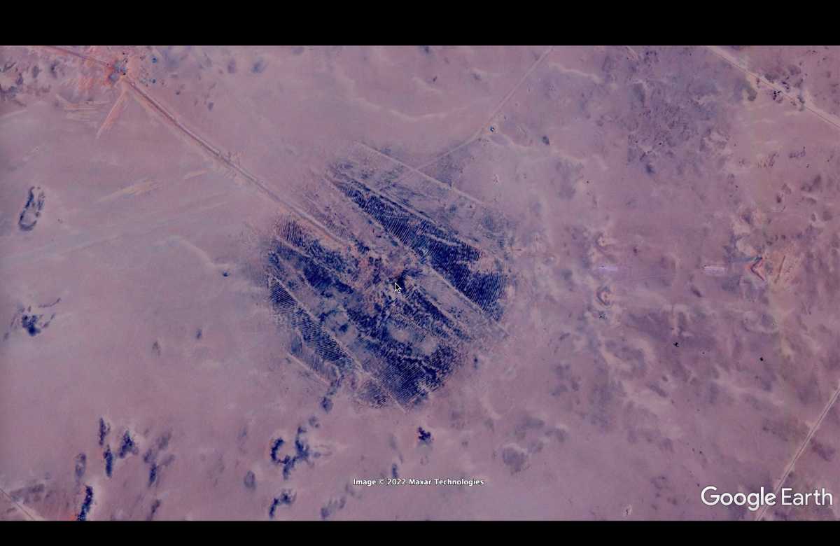 The trace of the explosion of France’s first nuclear bomb in the ground zero, the Algerian Sahara © 2022 Maxar Technologies.