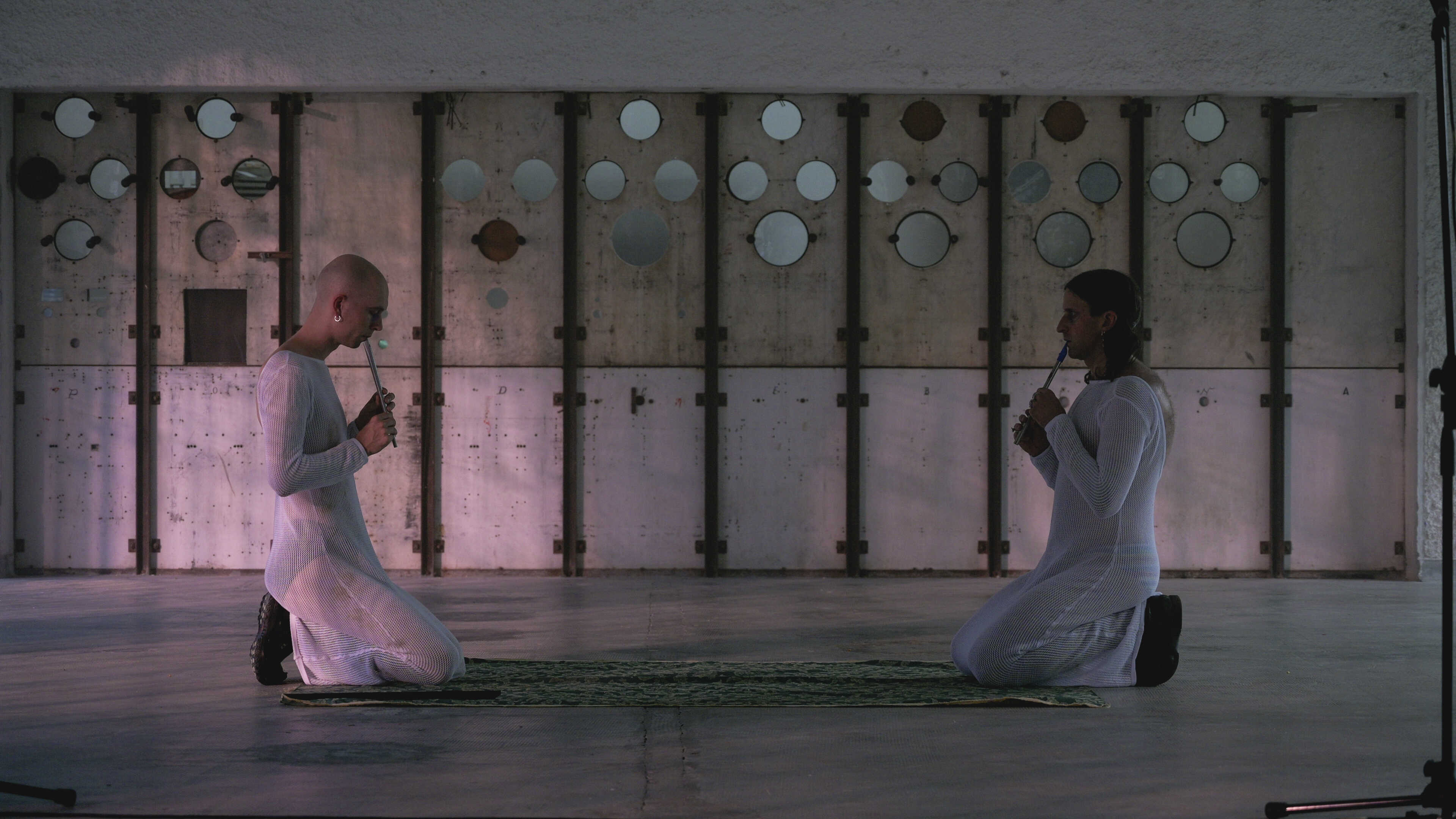 Seán Being's 20 minute performance "Erin’s Intervals" for Chameleon Orbit ~ DAI's Aeroponic Acts 2024 at Centrale Fies in Italy. Photo-credit: Baha Görkem Yalim for DAI.